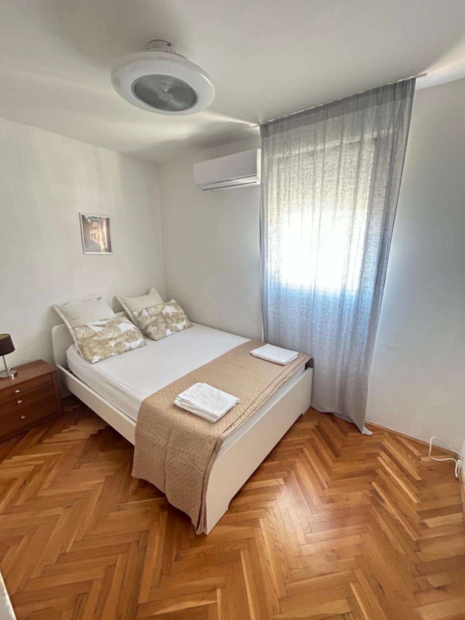 Beach Apartment Lux View สปลิท ภายนอก รูปภาพ