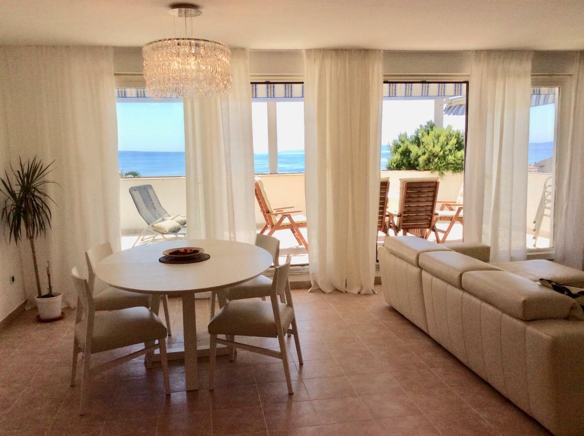 Beach Apartment Lux View สปลิท ภายนอก รูปภาพ
