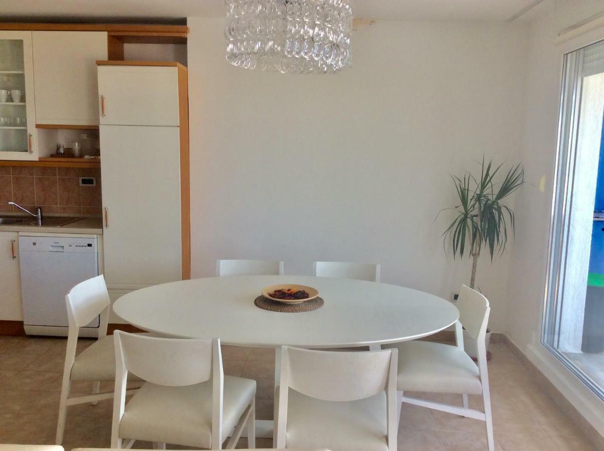 Beach Apartment Lux View สปลิท ภายนอก รูปภาพ